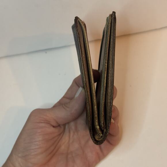 Authentic Louis Vuitton Men's Bifold Wallet Pre-used Vintage - Picture 6 of 16